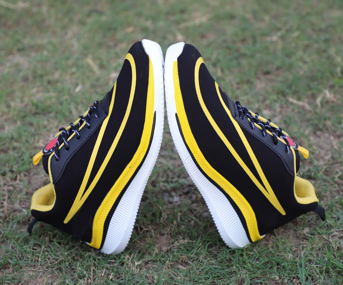 WIN9 Men Yellow Casual Laceup Comfortable Sports Shoes